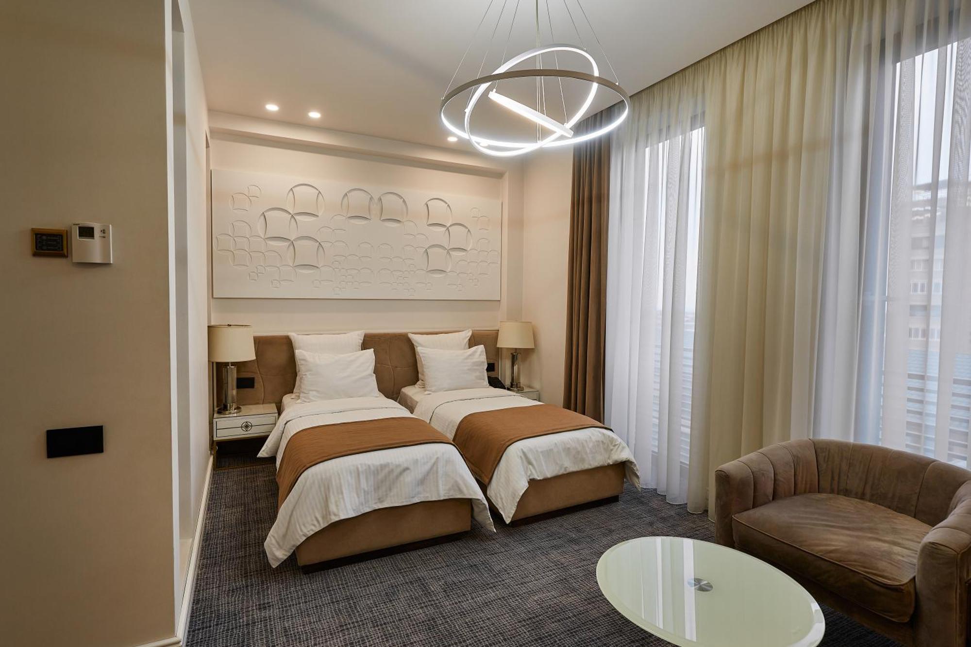 Aghababyan'S Hotel Jerevan Rom bilde A room at the hotel