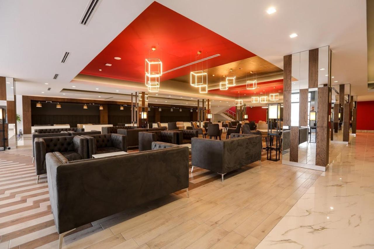Aghababyan'S Hotel Jerevan Eksteriør bilde The lounge at the airport